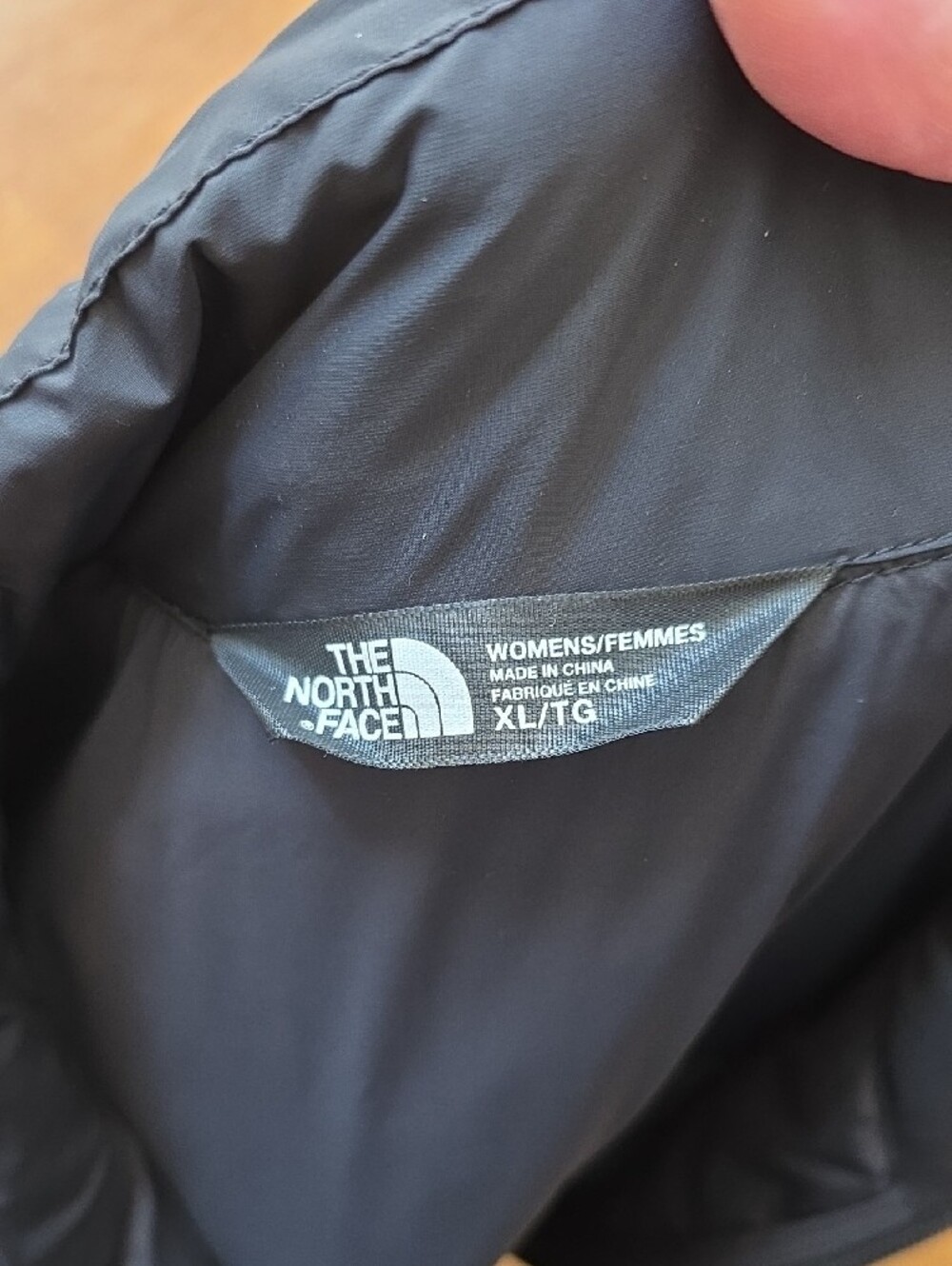 The North Face Women's Black Thermoball Jacket XL - Picture 5 of 9